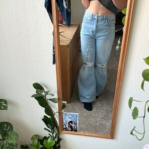 Madewell super wide-leg jeans size 29.